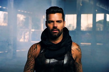   / Ricky Martin