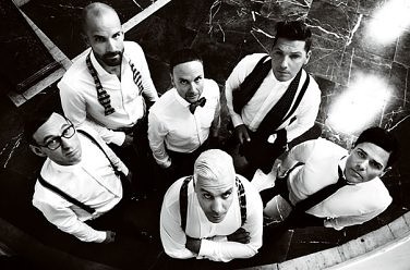 RAMMSTEIN ()