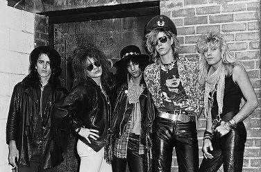 Guns N Roses /   