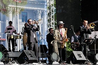 Ska-Jazz-Review