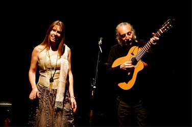     (Deva Premal & Miten)