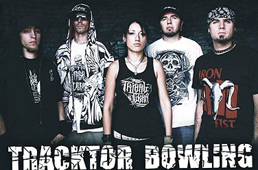 Tracktor Bowling