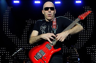 Joe Satriani /  