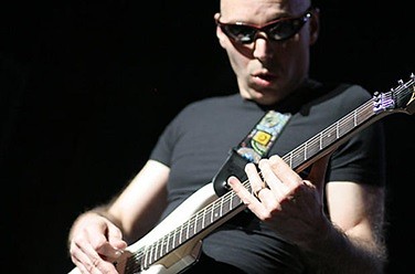 Joe Satriani /  