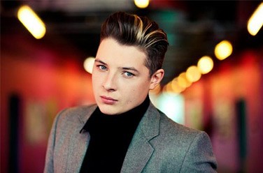   / John Newman