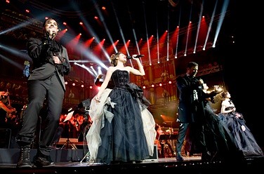 -  / MOZART "OPERA ROCK LE CONCERT"