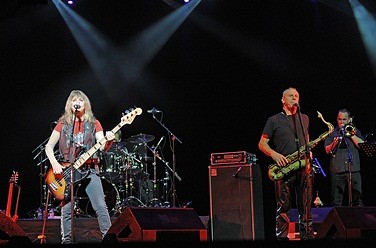 Suzi Quatro ( )