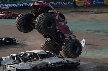 MONSTER MANIA