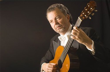 Manuel Barrueco /   