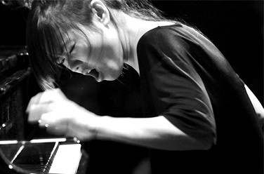 Hiromi Uehara ( )