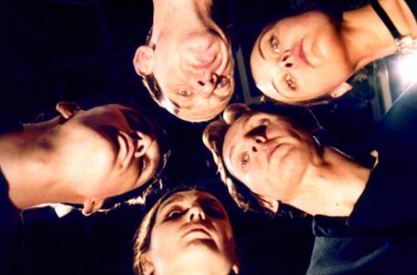 Entre nous ( )