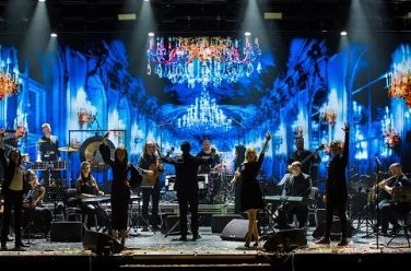 Stage orchestra