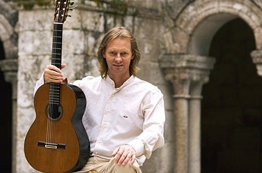 David Russell /  