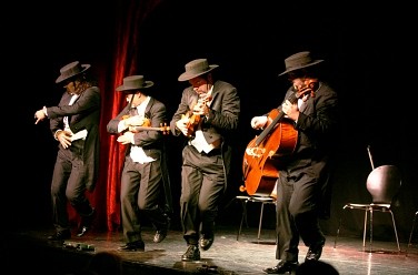 PAgagNINI