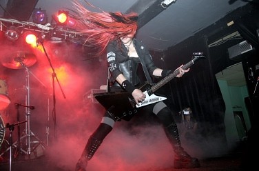 Hanzel Und Gretyl ()