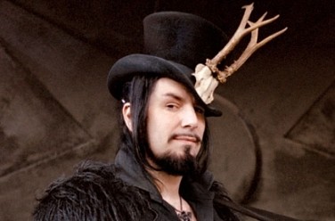 Aurelio Voltaire