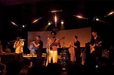 Jazzanova Live Feat. Paul Randolph