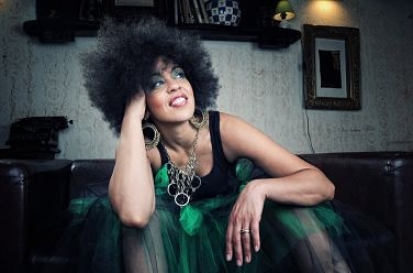 Maya Azucena