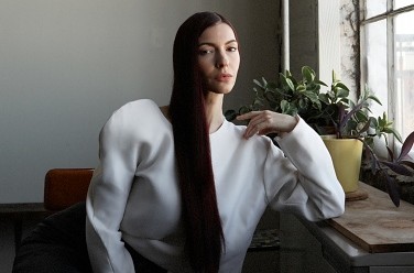 Chrysta Bell