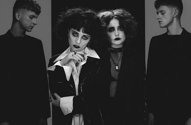 Pale Waves