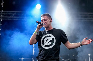 Oxxxymiron (O)