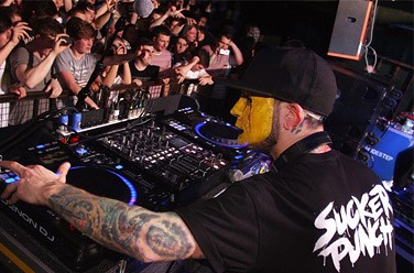Hadouken & Modestep