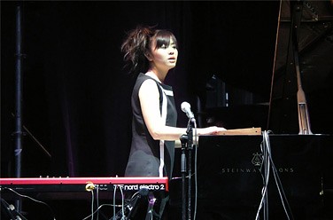 Hiromi Uehara ( )