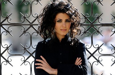 Katie Melua ( )