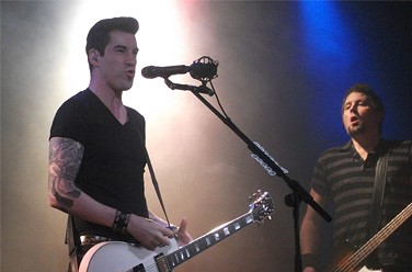 Theory Of A Deadman